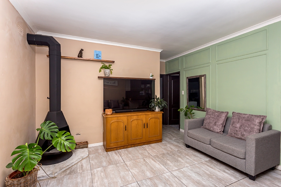 3 Bedroom Property for Sale in Bonnie Brae Western Cape